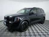 Thumbnail of 2025 Ebony Black Kia Telluride
