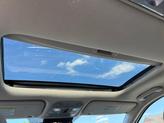 Thumbnail of 2022 Glacial White Pearl Kia Telluride