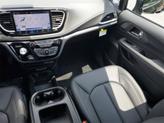 Thumbnail of 2025 Diamond Black Chrysler Pacifica