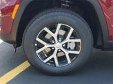 Thumbnail of 2025 Velvet Red Pearlcoat Jeep Grand Cherokee