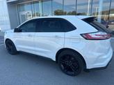 Thumbnail of 2022 Star White Ford Edge