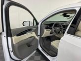 Thumbnail of 2025 Crystal White Tri-Coat Cadillac XT6
