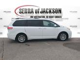 Thumbnail of 2013 Super White Toyota Sienna