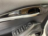 Thumbnail of 2026 Snow White Pearl Kia Seltos