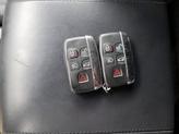Thumbnail of 2015 White Land Rover Discovery Sport
