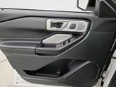 Thumbnail of 2020 White Ford Explorer