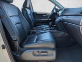 Thumbnail of 2018 White Diamond Pearl Honda Pilot