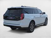Thumbnail of 2025 Star White Metallic Tri-Coat Ford Expedition