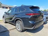 Thumbnail of 2022 Midnight Black Metallic Toyota Highlander