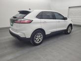Thumbnail of 2022 White Ford Edge