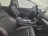 Thumbnail of 2022 White Ford Edge