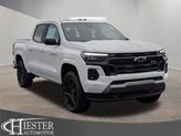 Photo of 2025 Summit White Chevrolet Colorado