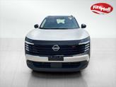 Thumbnail of 2025 Aspen White Tricoat/Super Black Nissan Kicks