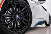 Thumbnail of 2020 Crystal White Pearl Metallic w/BMW i Frozen Blue BMW i8