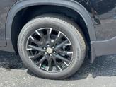Thumbnail of 2025 Black Chevrolet Traverse