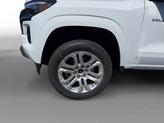 Thumbnail of 2025 Summit White Chevrolet Colorado