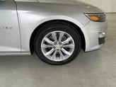 Thumbnail of 2022 Silver Ice Metallic Chevrolet Malibu