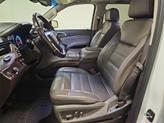 Thumbnail of 2019 Summit White GMC Yukon XL