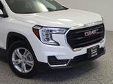 Thumbnail of 2024 Summit White GMC Terrain