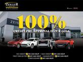 Thumbnail of 2023 Brilliant Black Crystal Pearlcoat Chrysler Voyager