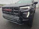 Thumbnail of 2025 Onyx Black GMC Canyon