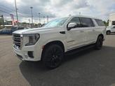 Thumbnail of 2023 Summit White GMC Yukon XL