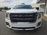 Thumbnail of 2023 Summit White GMC Yukon XL