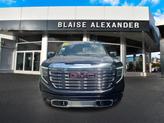 Thumbnail of 2025 Onyx Black GMC Sierra 1500