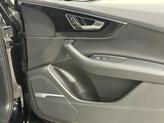 Thumbnail of 2019 Orca Black Metallic Audi Q7