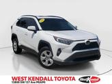 Photo of 2021 Super White Toyota RAV4