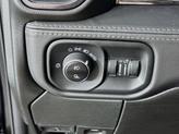 Thumbnail of 2025 Diamond Black Crystal Pearlcoat RAM 2500