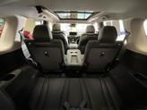 Thumbnail of 2025 Platinum White Pearl Acura MDX