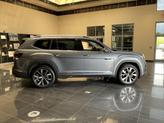 Thumbnail of 2024 Platinum Gray Metallic Volkswagen Atlas