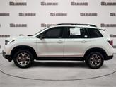 Thumbnail of 2022 Platinum White Pearl Honda Passport