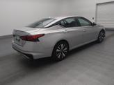 Thumbnail of 2022 Brilliant Silver Metallic Nissan Altima