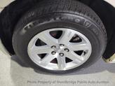 Thumbnail of 2006 White Chrysler 300
