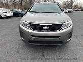 Thumbnail of 2014 Bright Silver Kia Sorento