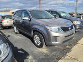 Thumbnail of 2014 Bright Silver Kia Sorento