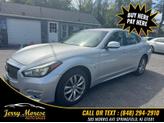 Photo of 2015 Liquid Platinum INFINITI Q70