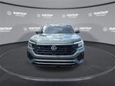Thumbnail of 2026 avocado green pearl Volkswagen Atlas Cross Sport