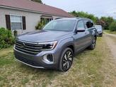 Photo of 2024 Platinum Gray Metallic Volkswagen Atlas