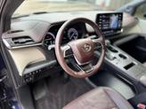 Thumbnail of 2021 Blue Toyota Sienna