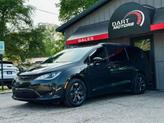 Thumbnail of 2019 Black Chrysler Pacifica Hybrid