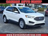 Photo of 2023 STAR WHITE Ford Edge