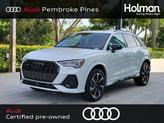 Photo of 2025 White Audi Q3