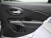 Thumbnail of 2020 Bright White Clearcoat Jeep Cherokee