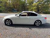 Thumbnail of 2008 White BMW 328
