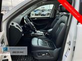 Thumbnail of 2015 Glacier White Metallic Audi Q5