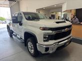 Thumbnail of 2024 Summit White (gaz) Chevrolet Silverado 2500