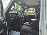 Thumbnail of 2022 Bright White Clearcoat Jeep Gladiator